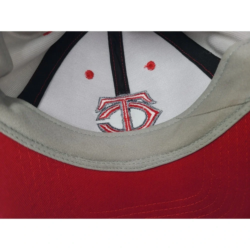Minnesota Twins Fan Favorite Adjustable Hat Cap Polyester Blend Men MLB Gray Red
